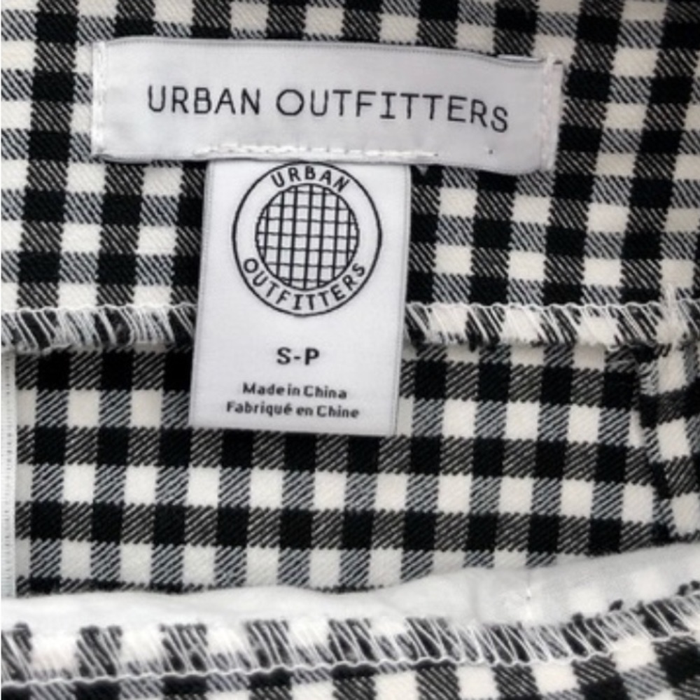 NWOT Urban Outfitters Black & White Gingham Mini Skirt: Size S - Picture 4 of 5